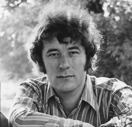 seamus-heaney