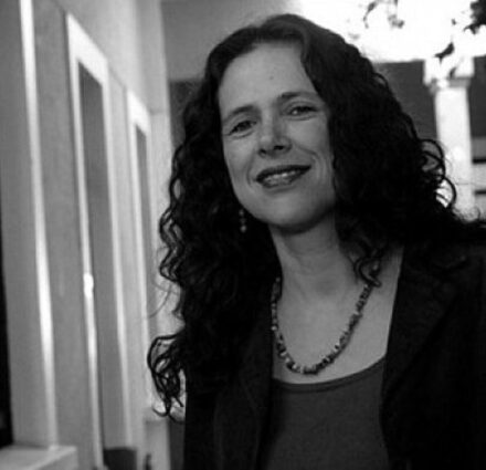 silvia-eugenia-castillero-2-440x374
